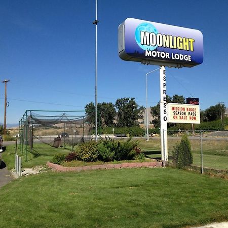 Moonlight Motor Lodge Wenatchee Eksteriør billede